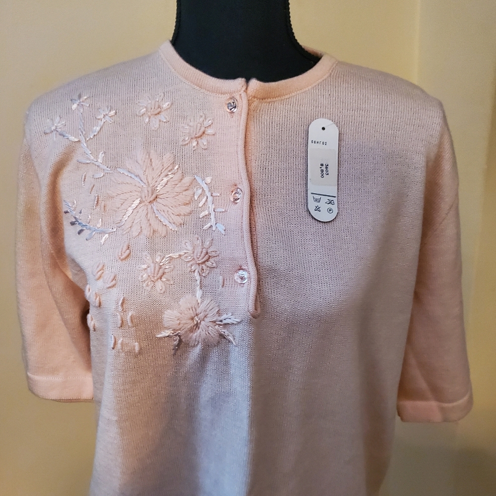 Di Kappa Embroidered Peach Short Sleeve Sweater Golden Girls NWT 24" Bust